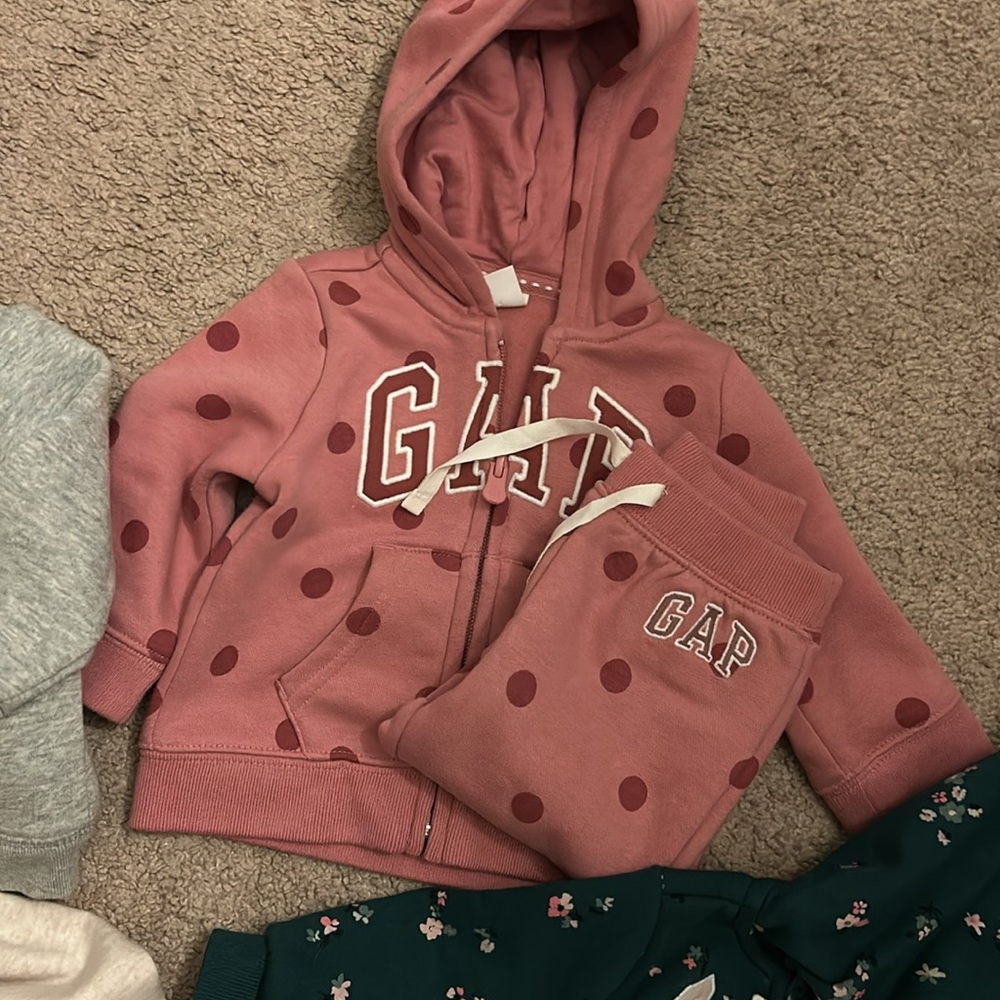 Baby gap bundle - Picture 4 of 5